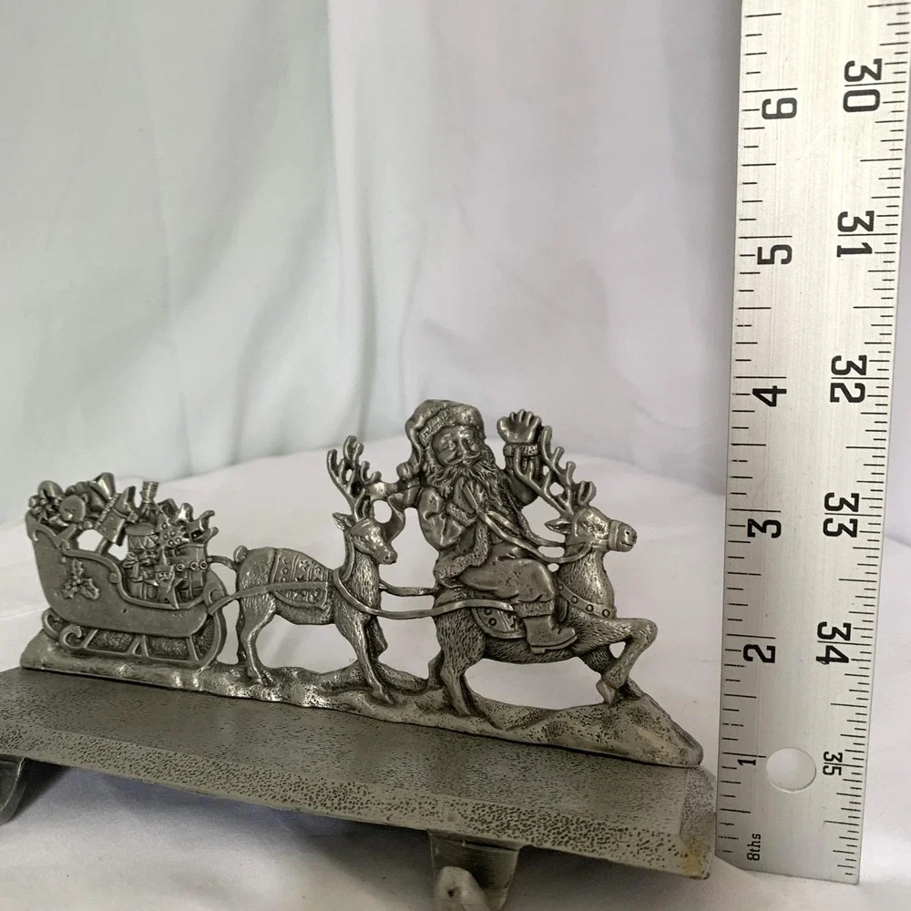 Santa Claus Sleigh Reindeer Stocking Holder Heavy Metal Christmas Mantle Decor